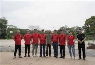 七一|朝陽(yáng)集團舉行“企業(yè)要發(fā)展，黨員在行動(dòng)”主題黨日活動(dòng)